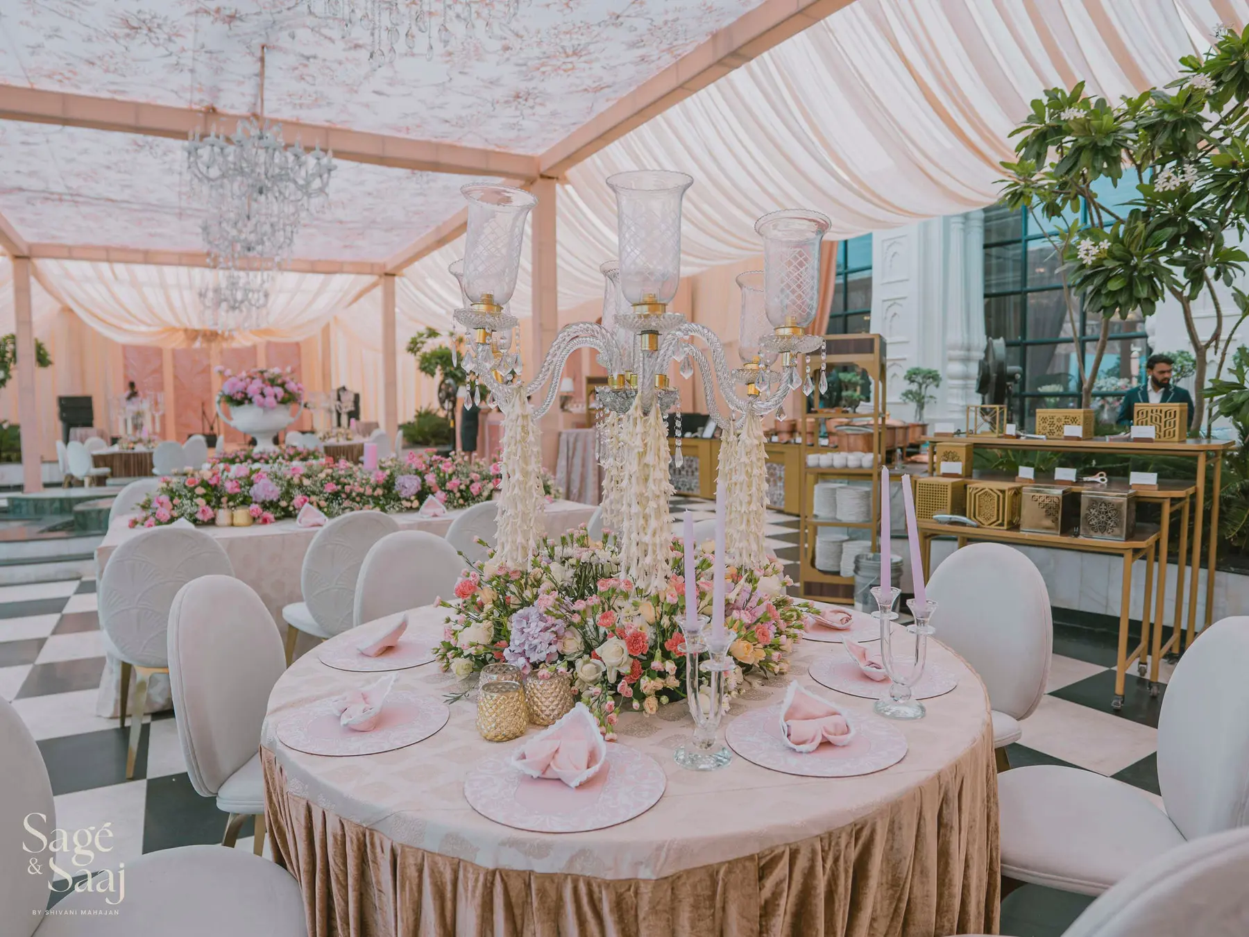 Anand Karaj — ivory jaali wedding backdrop by Sage & Saaj