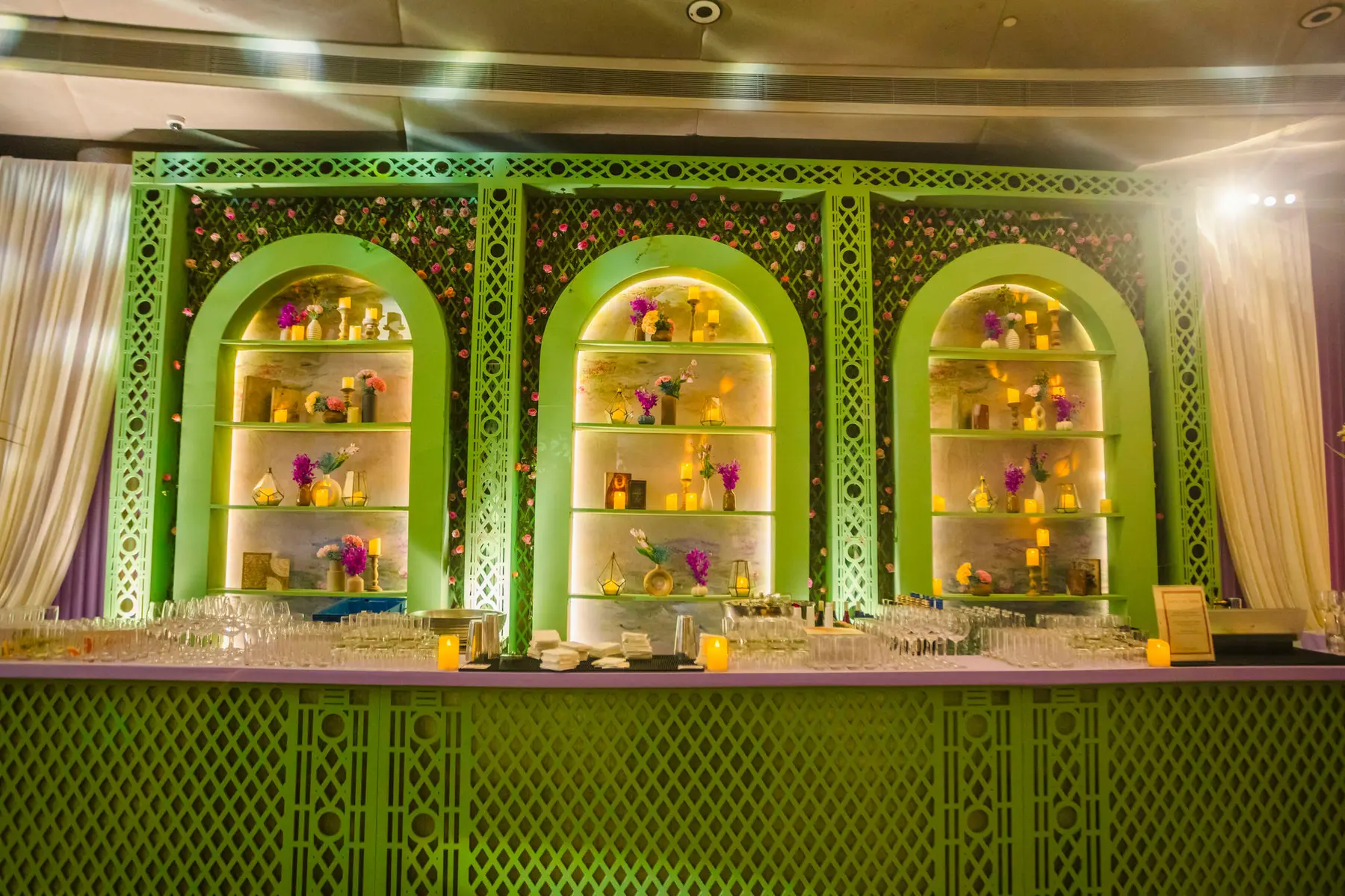 An Ode to Monet — painterly floral installation by Sage & Saaj